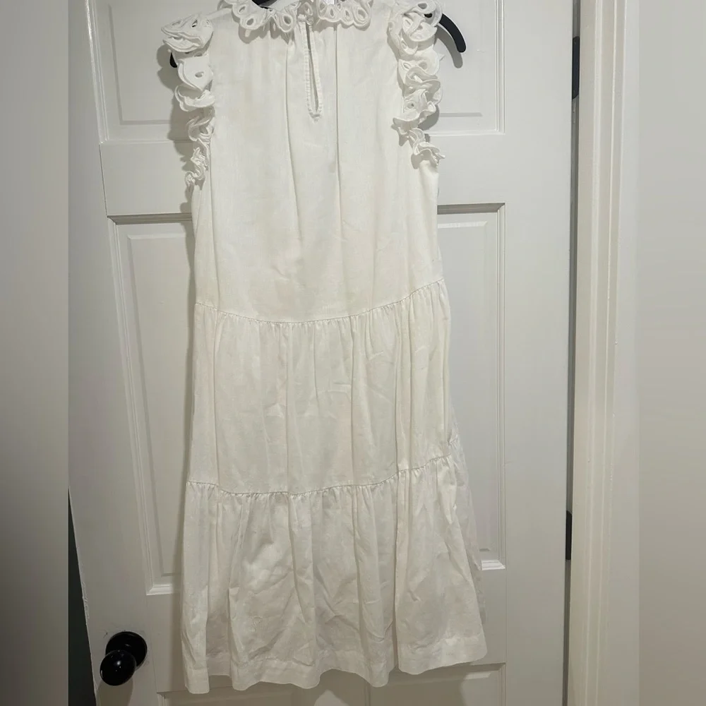 Sea White Ruffled Dress - Picture 4 of 4